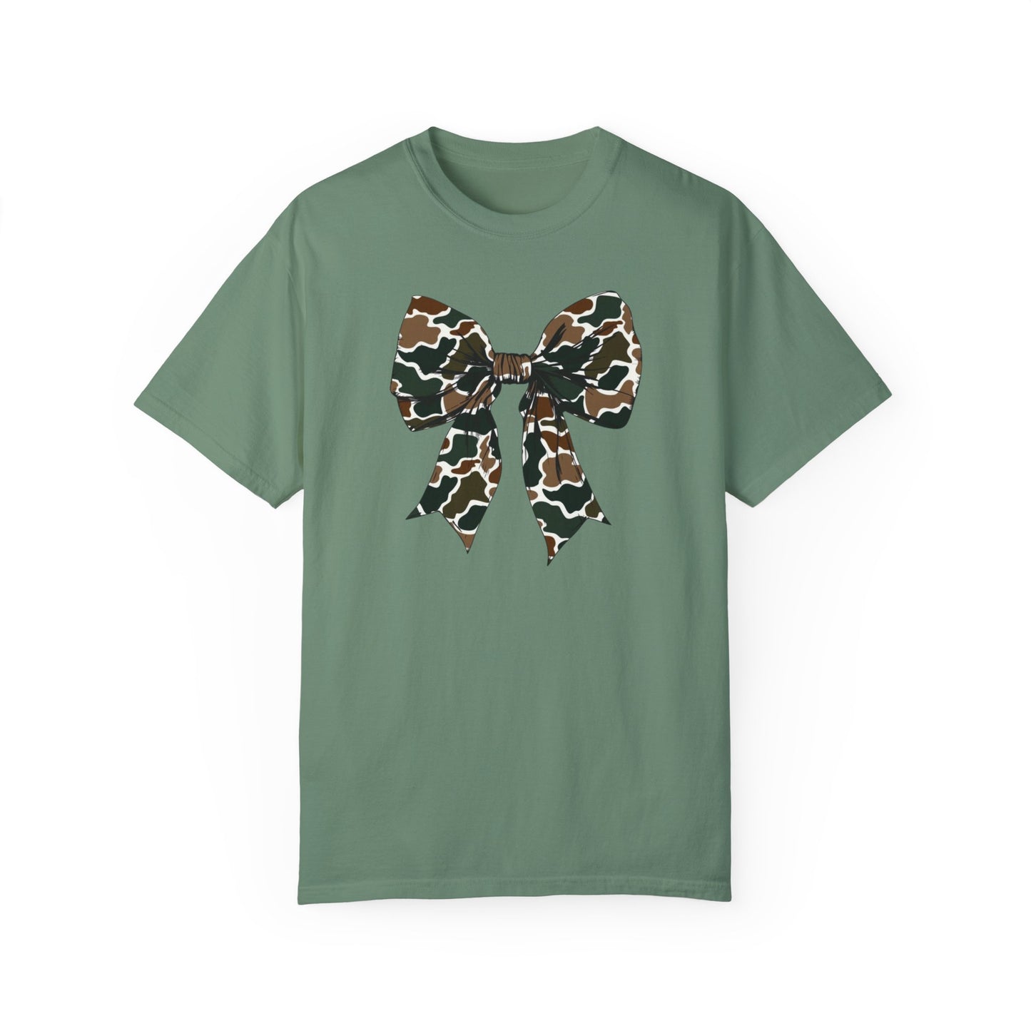 Camo Bow Unisex T-Shirt - Trendy Garment-Dyed Tee