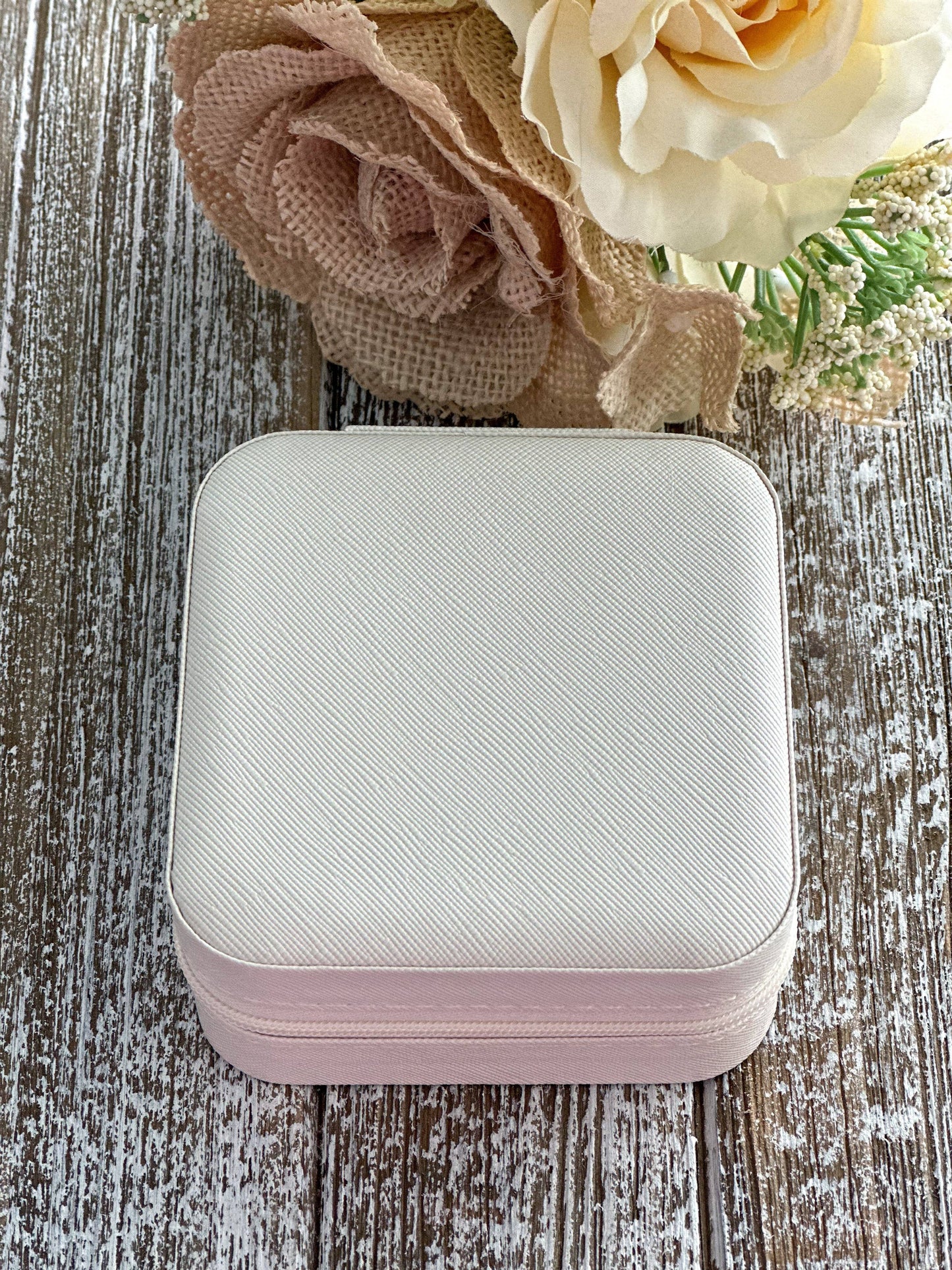 Customizable Travel Jewelry Box-Off White