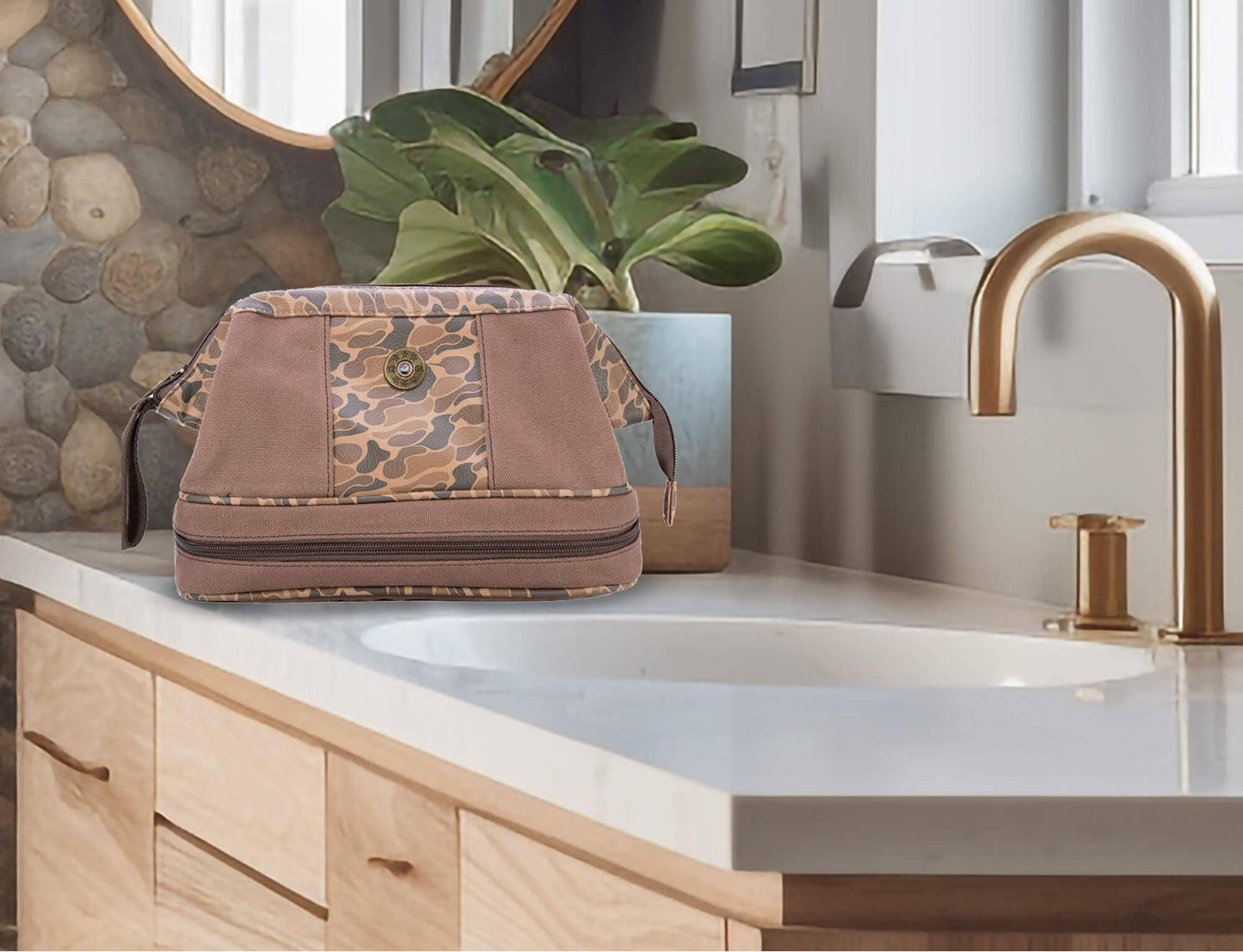 Shot Shell Brown Waxed Canvas Old School Camo Men's Toiletry Dopp Bag.