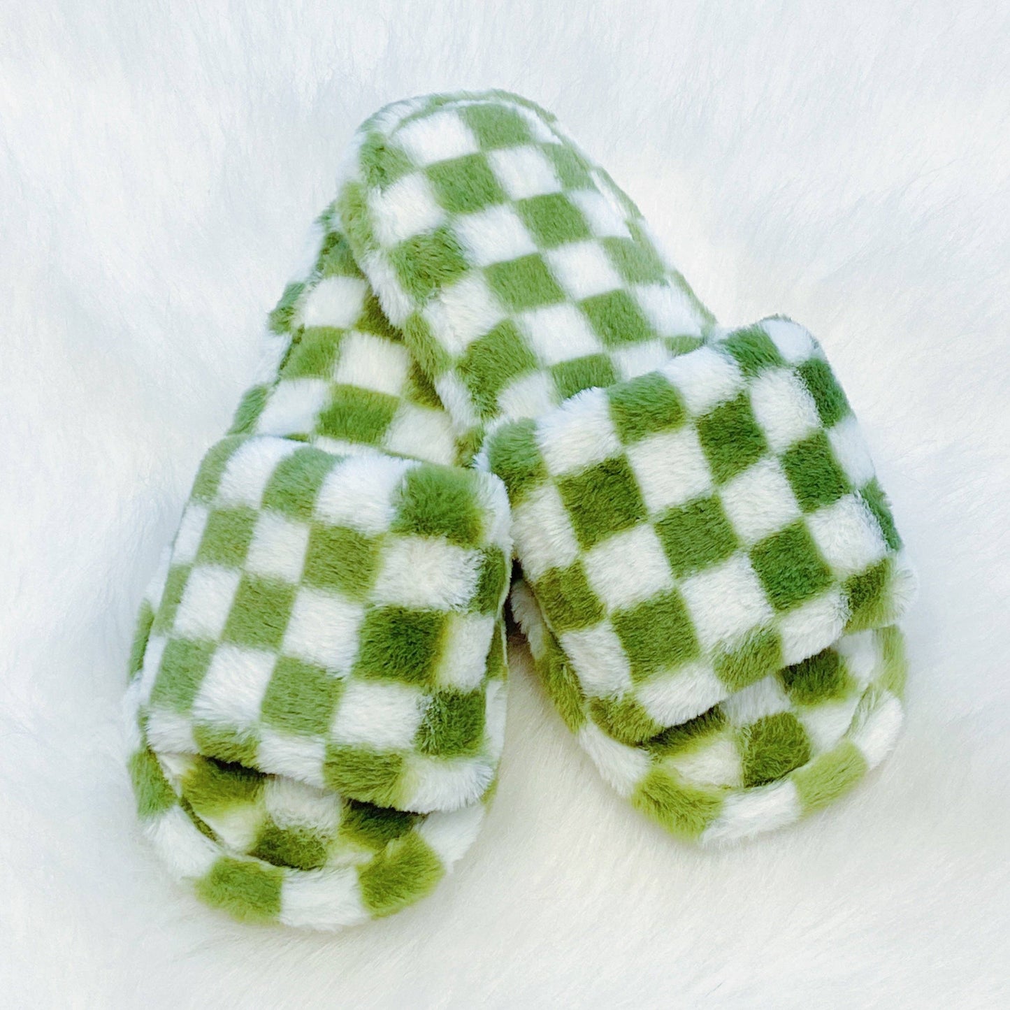 Luxe Lounge Checker Cozy Slipper