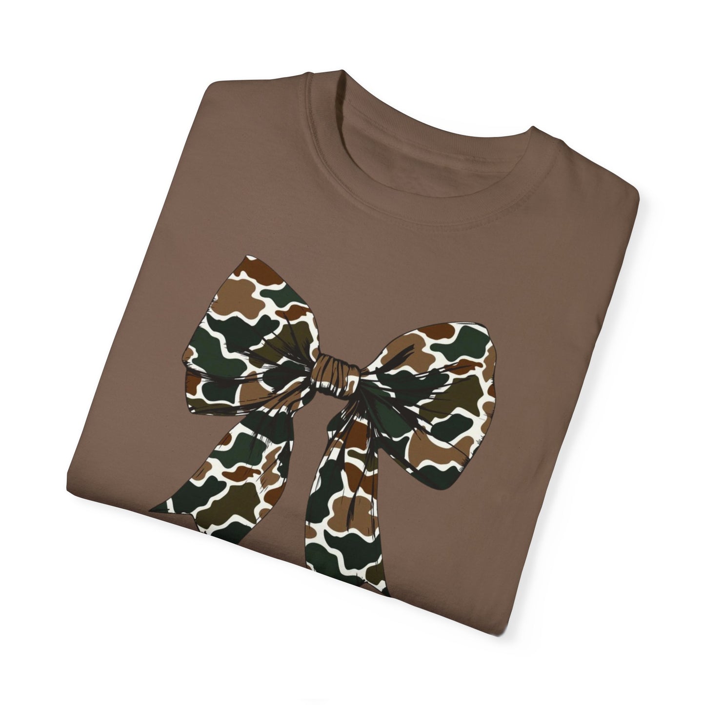 Camo Bow Unisex T-Shirt - Trendy Garment-Dyed Tee