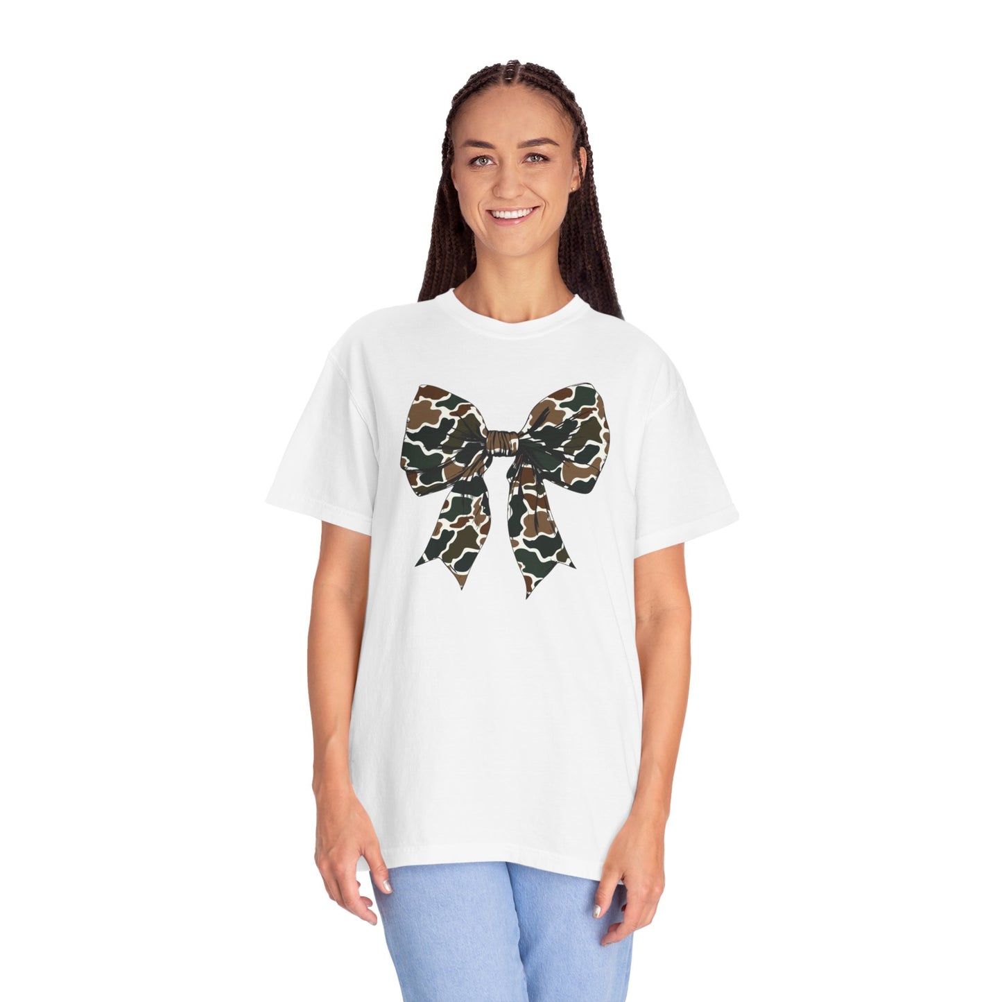 Camo Bow Unisex T-Shirt - Trendy Garment-Dyed Tee