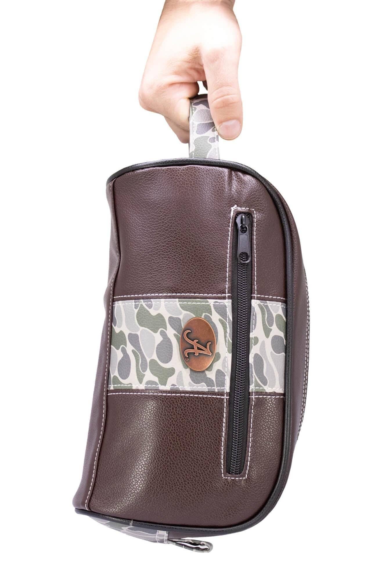Alabama Crimson Tide Men's Camo Dopp Kit.